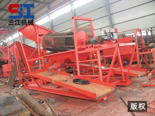 旱地淘金機械生產(chǎn)場(chǎng)景